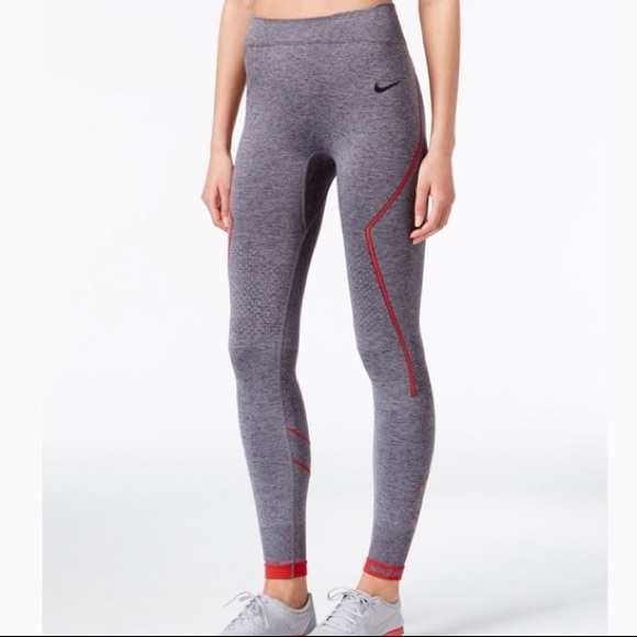 Nike Pants - NIKE PRO LIMITLESS SEAMLESS LEGGINGS